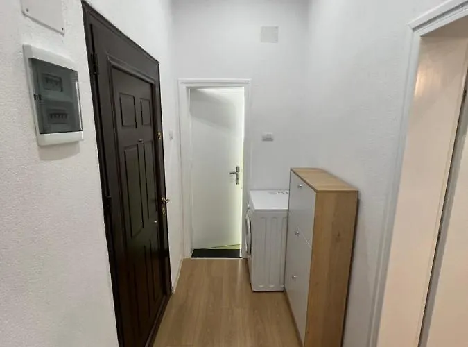 公寓 Leti 21 Dhjetori Sc *